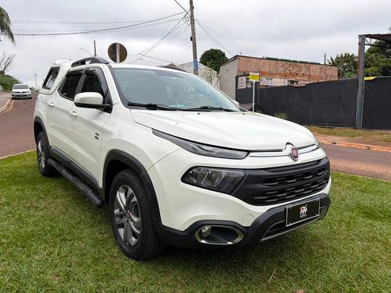FIAT TORO 2.0 16V TURBO DIESEL FREEDOM 4WD AT9